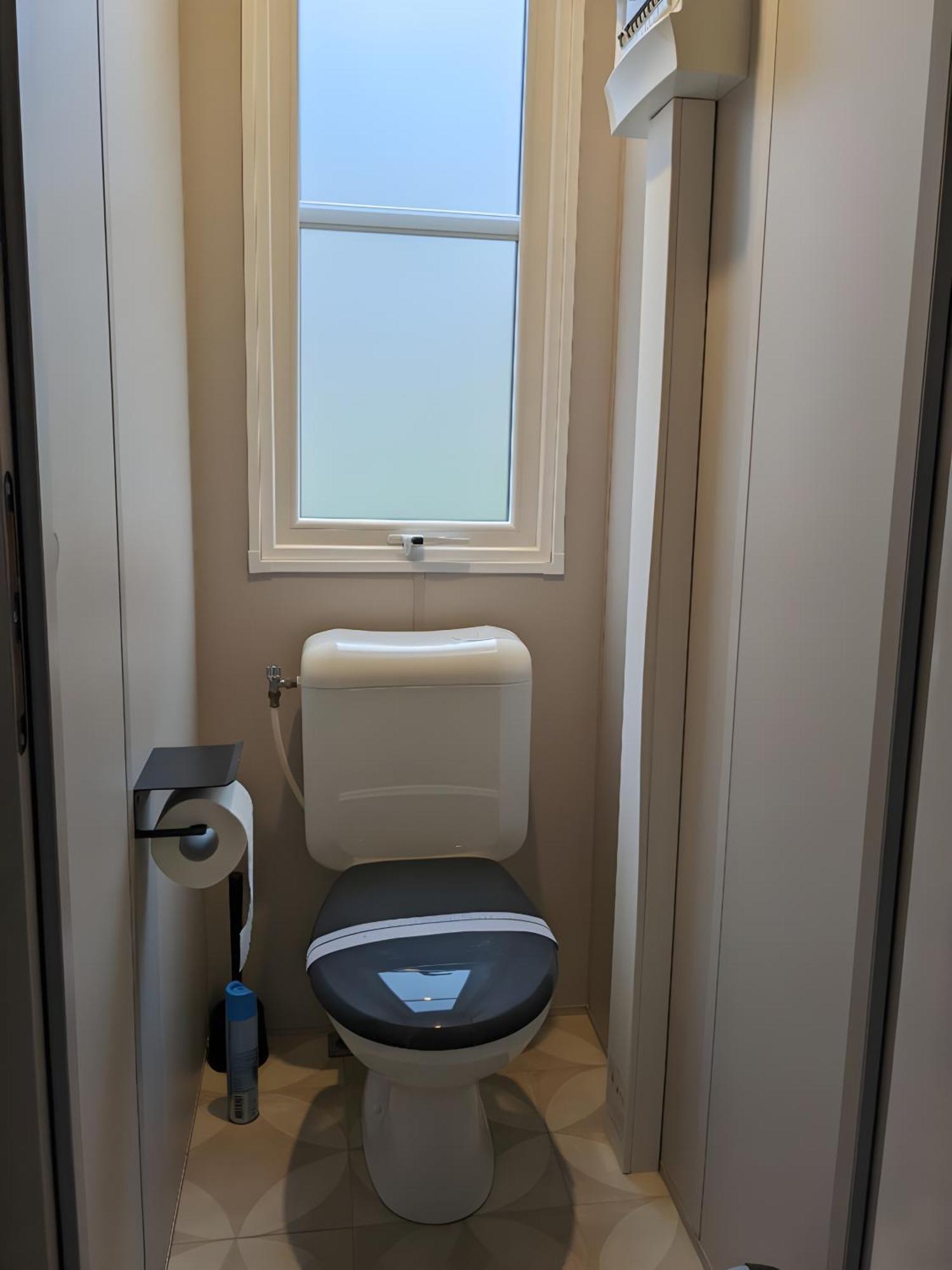 Cozy Tiny Solhouse 4 - Near Groningen Villa Kropswolde Екстериор снимка